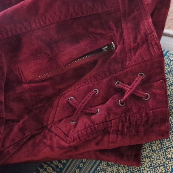 Torrid Wine Ruby Red Velvet Moto Jacket 1X 14/16 EUC - Picture 12 of 16